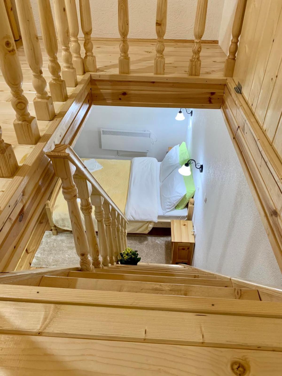 B&B Izvor Zabljak  Ruang foto