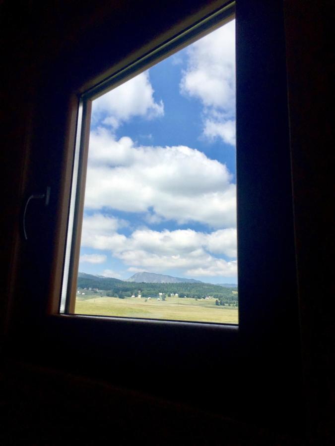 B&B Izvor Zabljak  Bagian luar foto