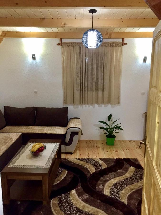 B&B Izvor Zabljak  Bagian luar foto